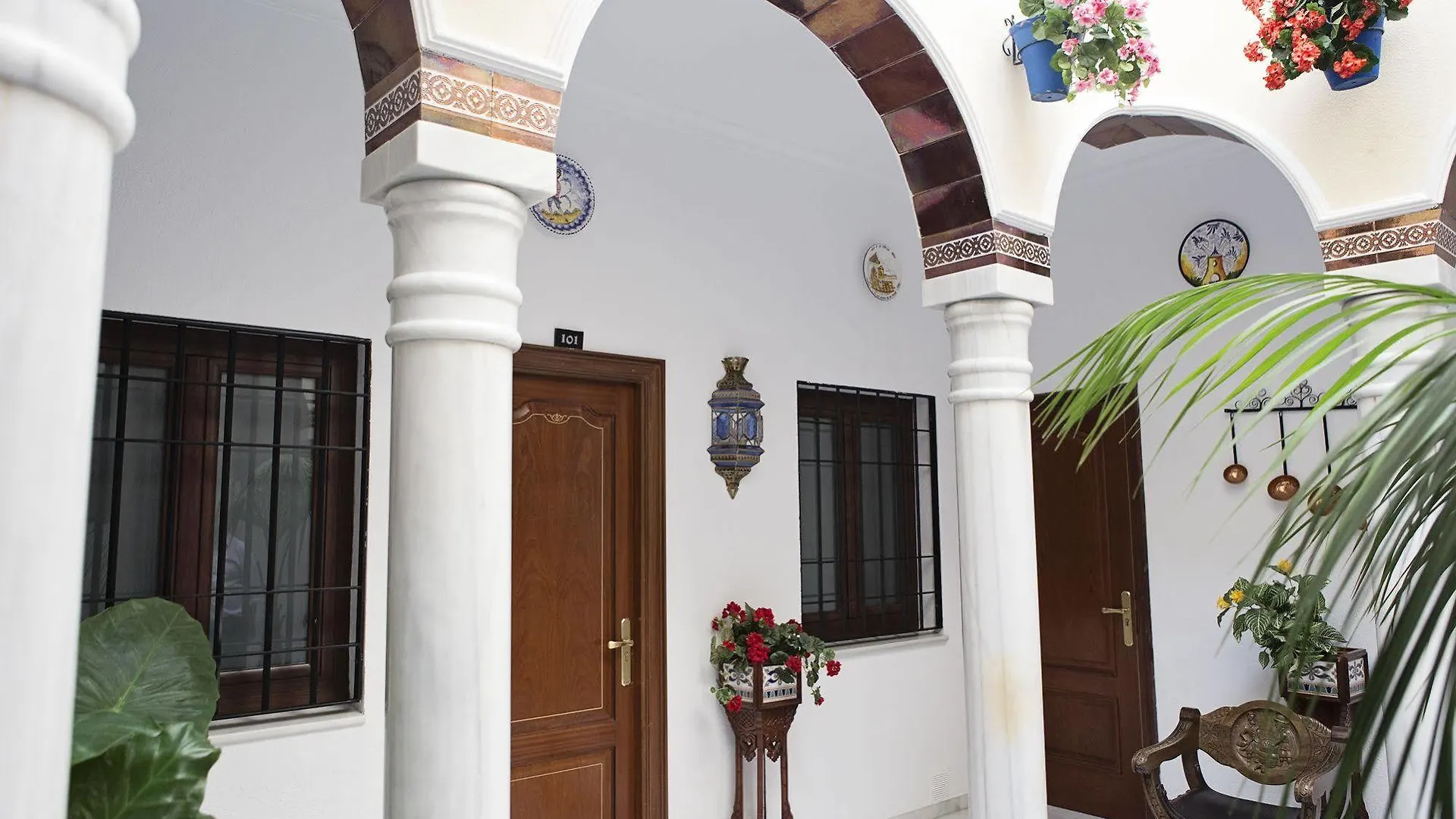 Pensjonat La Casa De Los Faroles Kordoba